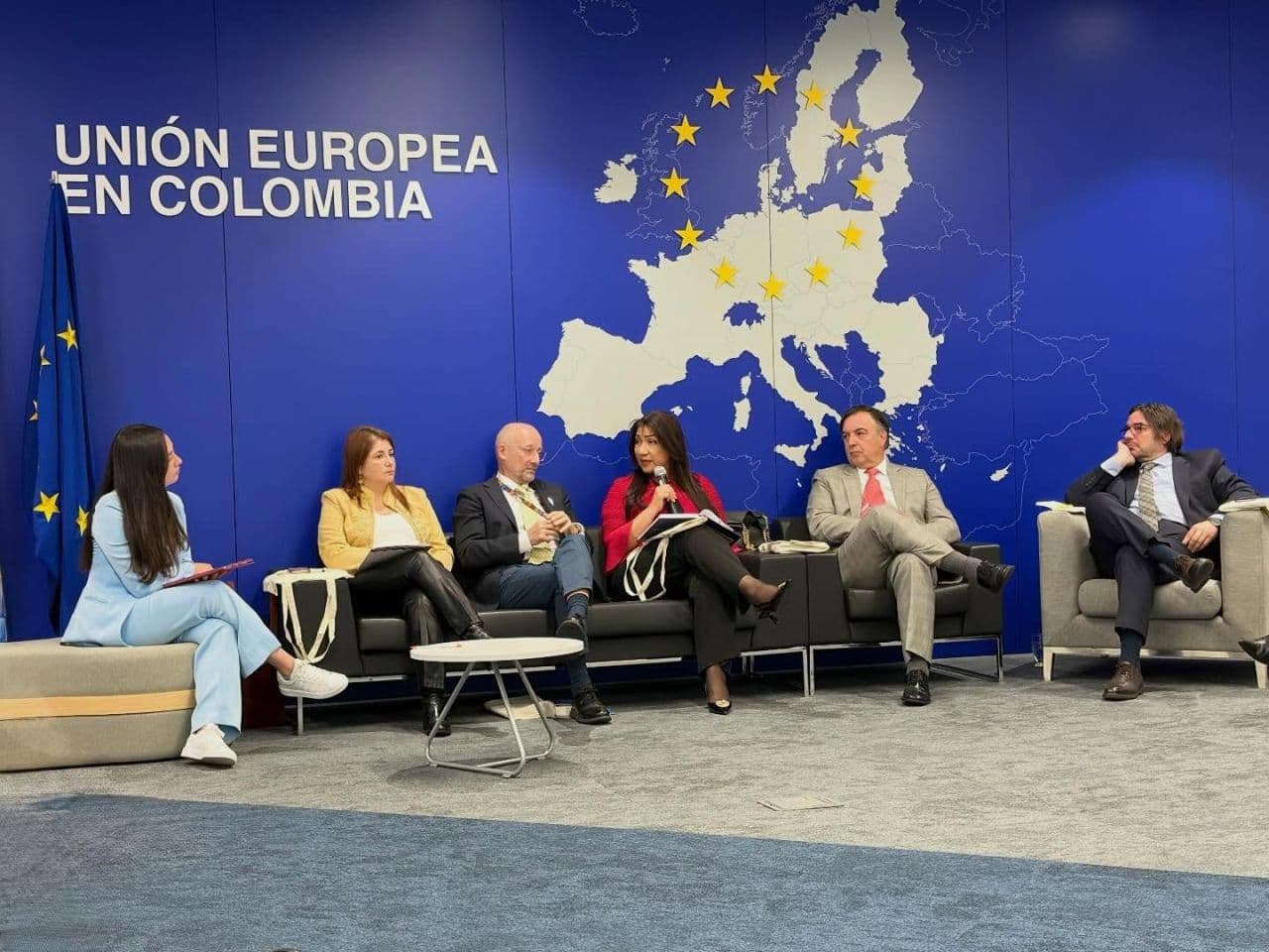 Publicación de MOE Colombia sobre Candidateados 2026
